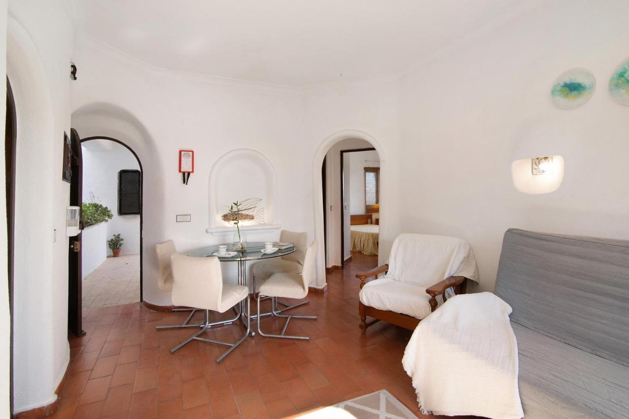 Apartamento Vila Mourisca Porches  Exterior photo